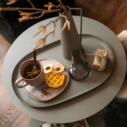 Grote Platte Schaal Voor Op Tafel Groen Sfeerfoto