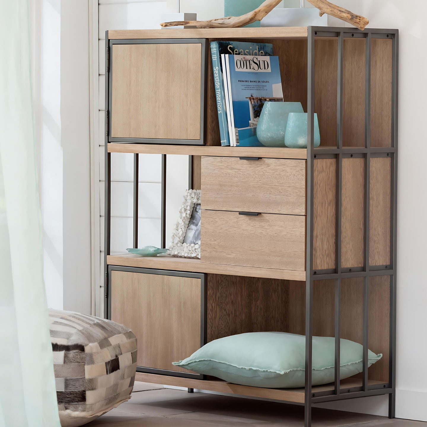 Kleine Wandkast Hout Laag Bruin Sfeerfoto