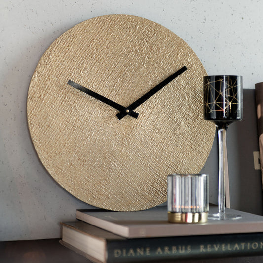 Wandklok Goud Metaal Ø 38 cm Sfeerfoto
