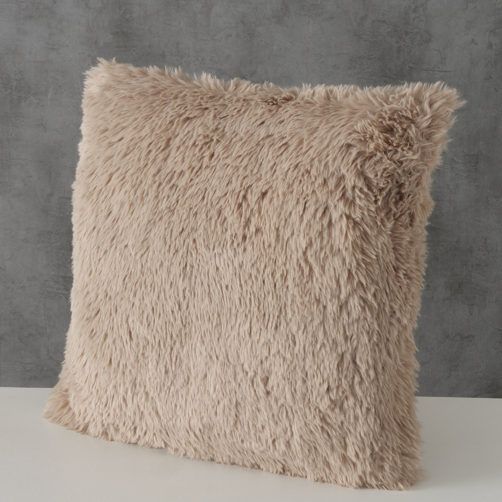 Zacht Sierkussen Nepbont Bruin Sfeerfoto